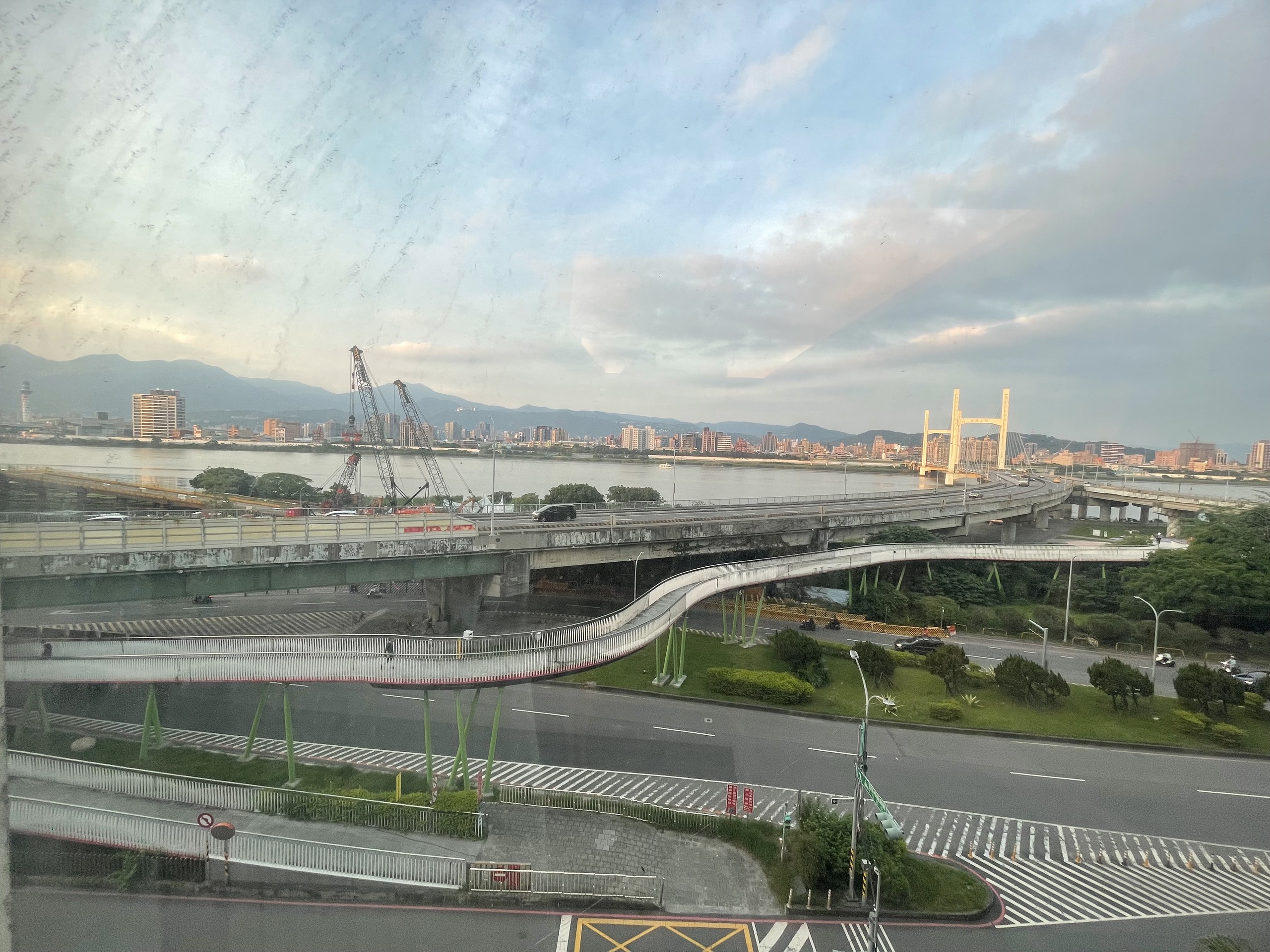 【絕美河景美居】三重集賢路高質感1房1廳 - 10